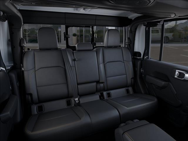 new 2025 Jeep Gladiator car, priced at $53,640