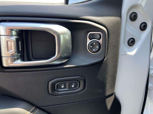 new 2026 Jeep Gladiator car, priced at $46,617