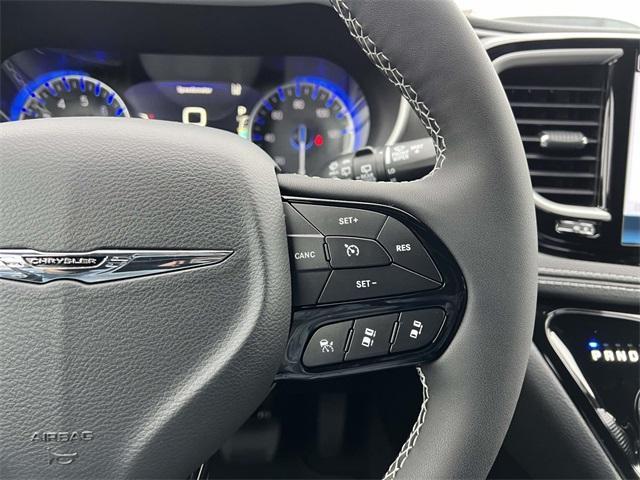 new 2026 Chrysler Pacifica car, priced at $47,389