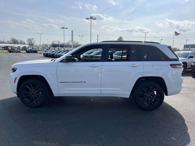 new 2026 Jeep Grand Cherokee car, priced at $51,210