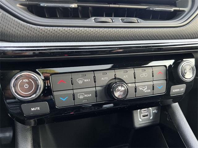 new 2026 Jeep Compass car, priced at $38,072