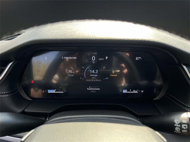 new 2025 Jeep Grand Cherokee car, priced at $38,669