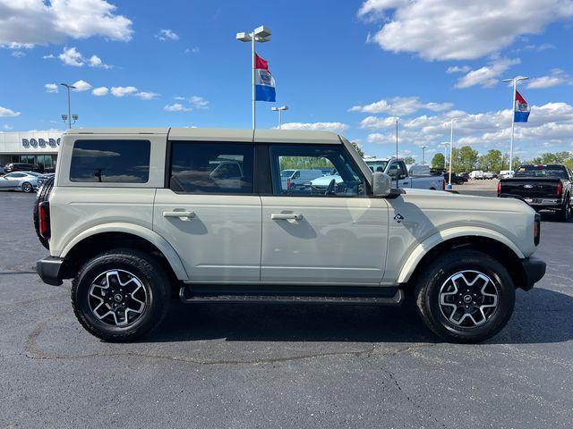 used 2025 Ford Bronco car, priced at $47,622