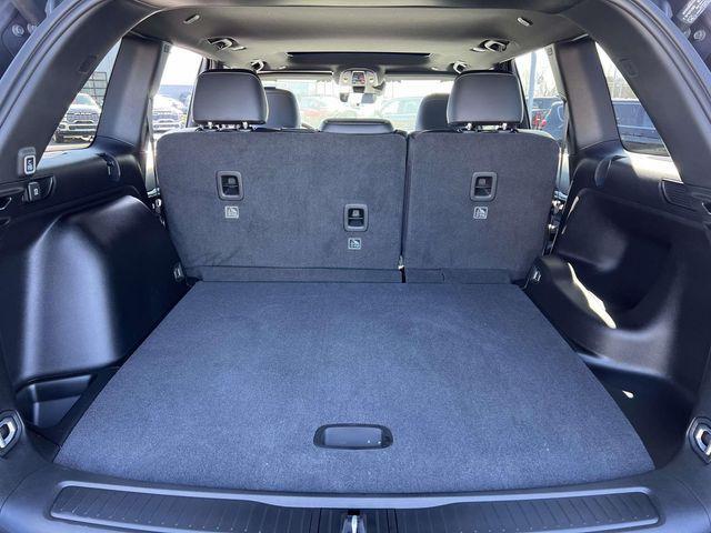 new 2026 Jeep Grand Cherokee car, priced at $46,170