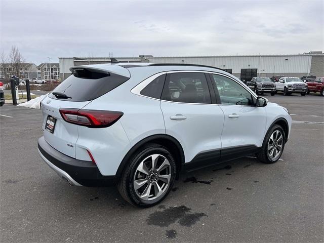 used 2025 Ford Escape car, priced at $28,900