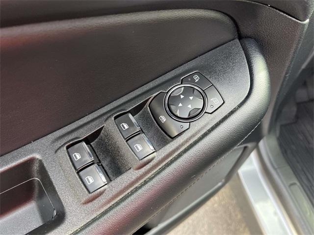 used 2022 Ford Edge car, priced at $23,232