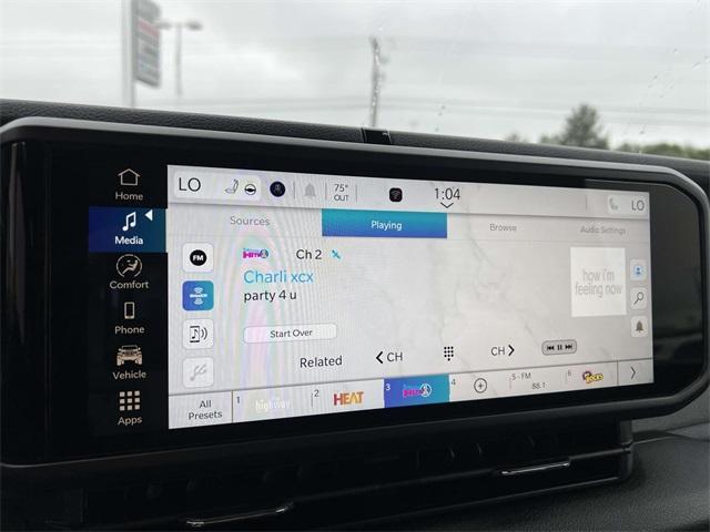 new 2025 Jeep Gladiator car, priced at $47,140