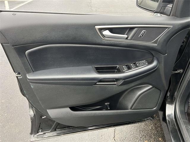 used 2015 Ford Edge car, priced at $10,268