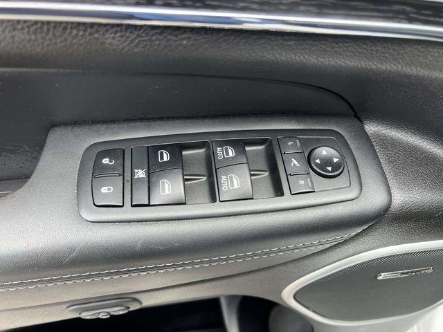 used 2019 Jeep Grand Cherokee car, priced at $24,900