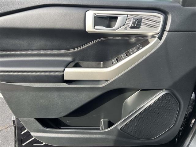 used 2022 Ford Explorer car, priced at $32,641