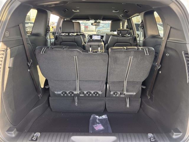 new 2026 Chrysler Pacifica car, priced at $45,690