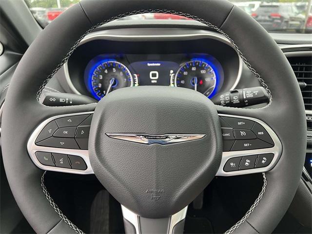 new 2025 Chrysler Pacifica car, priced at $45,110