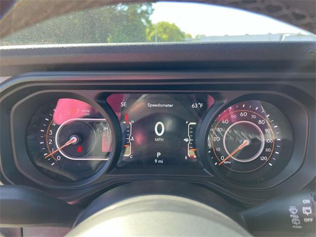 new 2025 Jeep Wrangler car, priced at $47,235