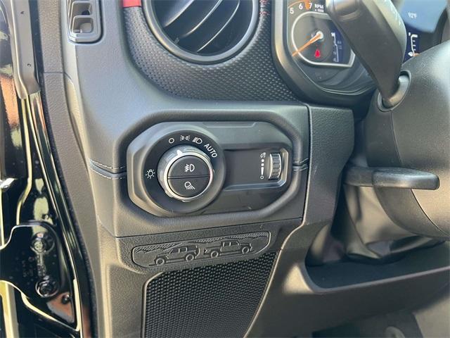 new 2025 Jeep Gladiator car, priced at $57,150