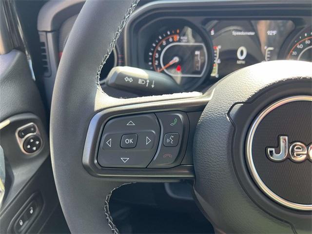 new 2025 Jeep Gladiator car, priced at $57,150