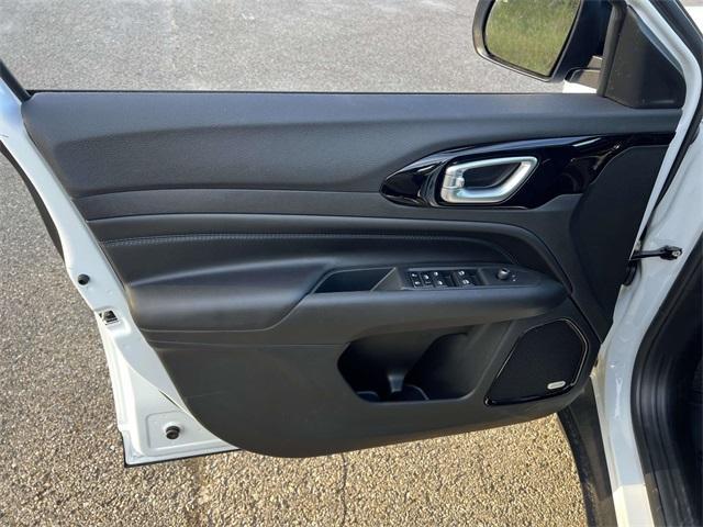 new 2026 Jeep Compass car, priced at $37,300