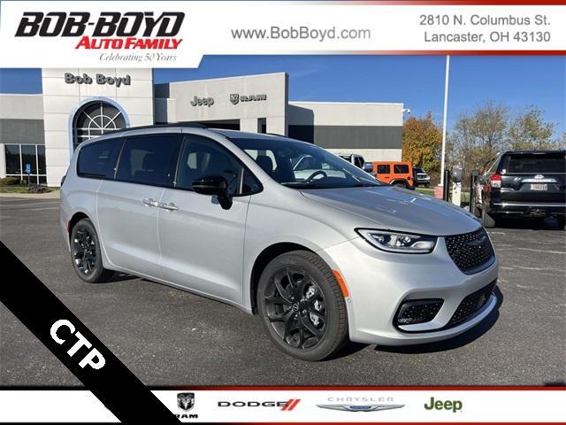 new 2026 Chrysler Pacifica car, priced at $45,185