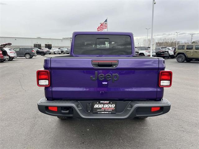 new 2026 Jeep Gladiator car, priced at $49,487