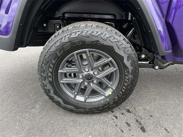 new 2026 Jeep Gladiator car, priced at $49,487