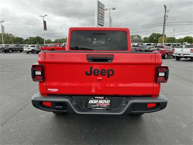 new 2025 Jeep Gladiator car, priced at $46,740