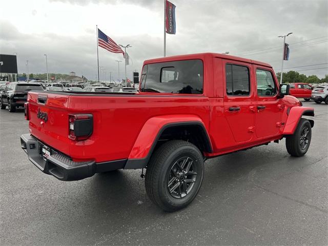 new 2025 Jeep Gladiator car, priced at $46,740