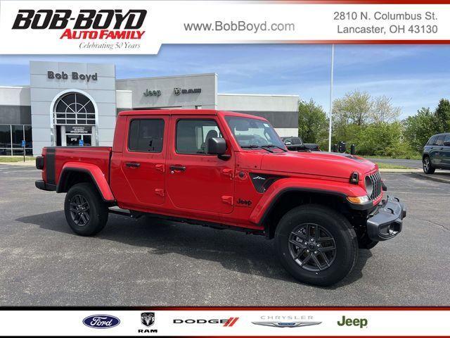 new 2025 Jeep Gladiator car, priced at $46,339