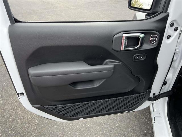 new 2026 Jeep Wrangler car, priced at $48,724