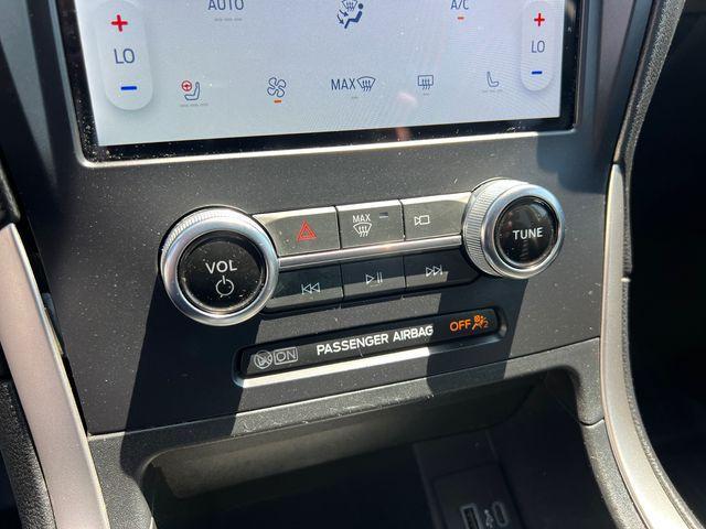 used 2024 Ford Edge car, priced at $28,476