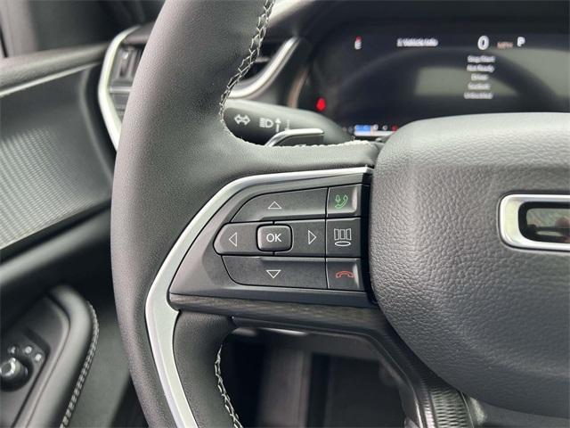 new 2026 Jeep Grand Cherokee car, priced at $43,967