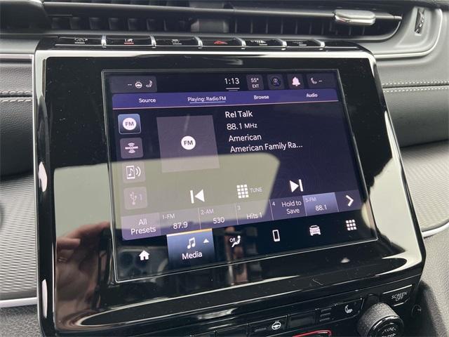 new 2026 Jeep Grand Cherokee car, priced at $43,967