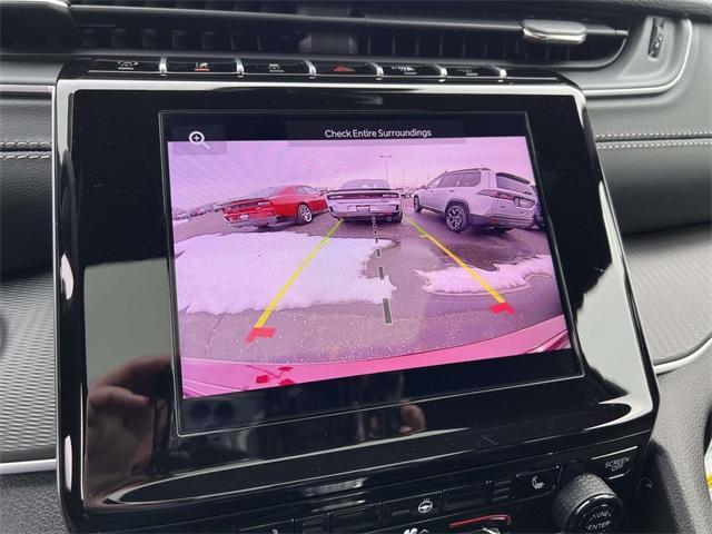 new 2026 Jeep Grand Cherokee car, priced at $43,967