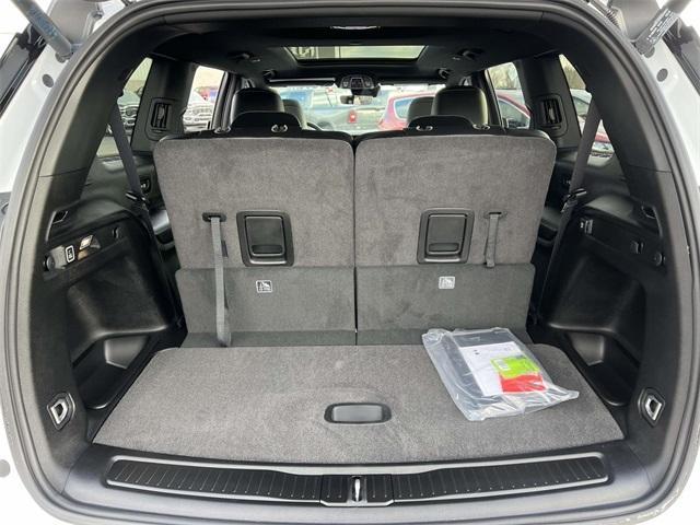 new 2025 Jeep Grand Cherokee L car, priced at $50,490