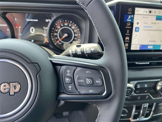 new 2025 Jeep Wrangler car, priced at $42,845