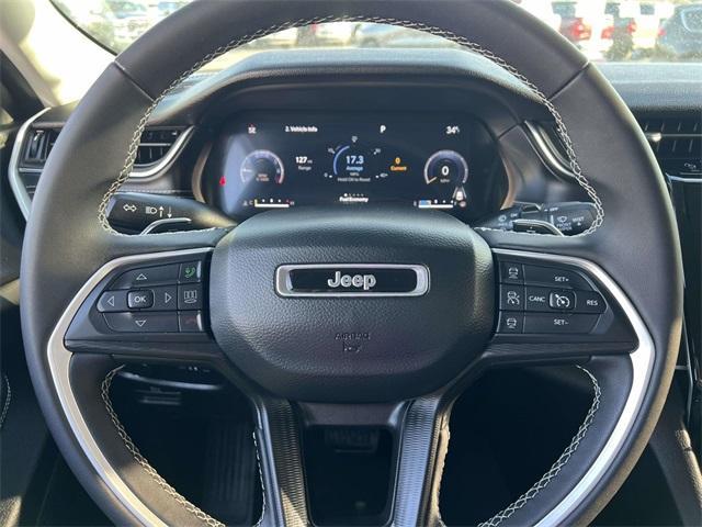 used 2023 Jeep Grand Cherokee car, priced at $28,695