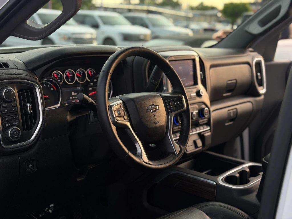 used 2019 Chevrolet Silverado 1500 car, priced at $31,999