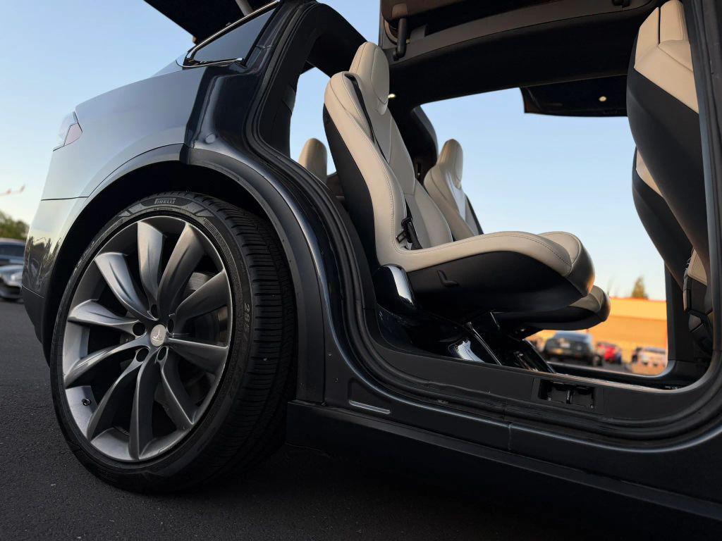 used 2019 Tesla Model X car, priced at $38,999