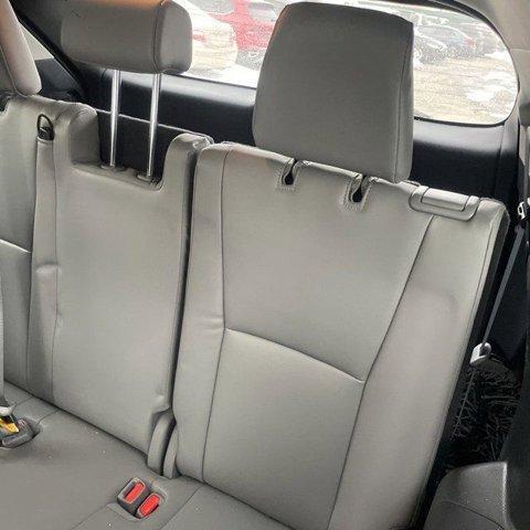 used 2023 Toyota Highlander car, priced at $40,547