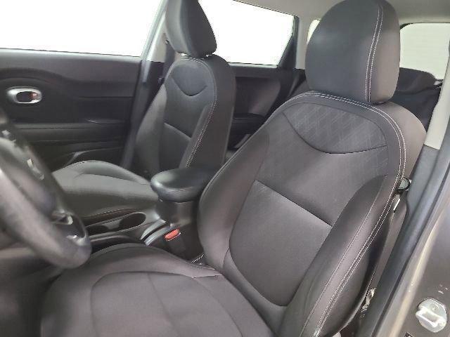 used 2015 Kia Soul car, priced at $9,550