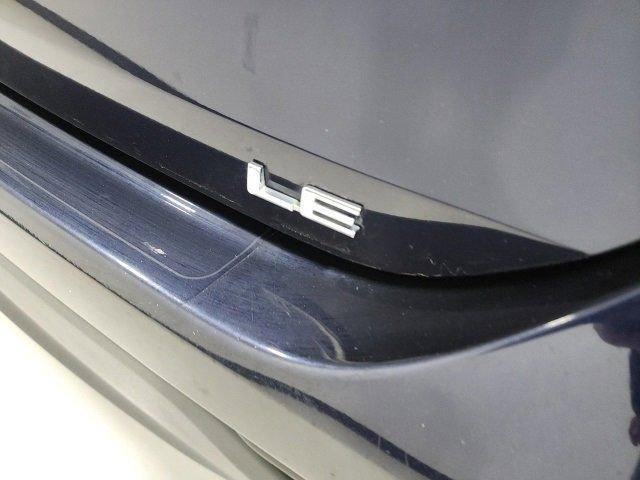 used 2023 Toyota Highlander car, priced at $29,582