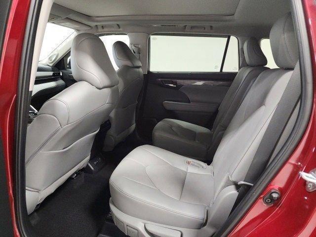 used 2024 Toyota Highlander car, priced at $48,888
