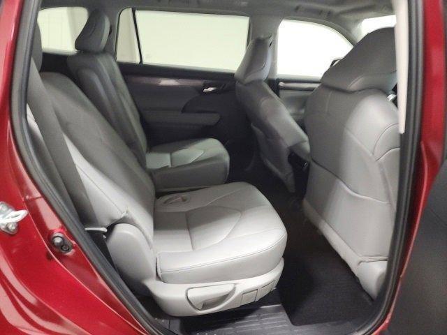 used 2024 Toyota Highlander car, priced at $48,888