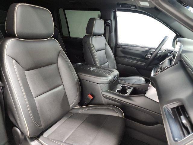 used 2023 GMC Yukon XL car, priced at $47,721