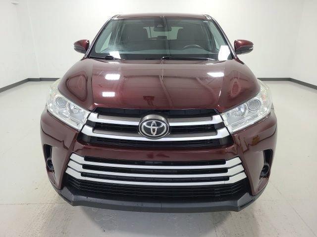 used 2019 Toyota Highlander car, priced at $23,290