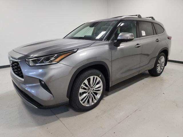 new 2026 Toyota Highlander car, priced at $56,692