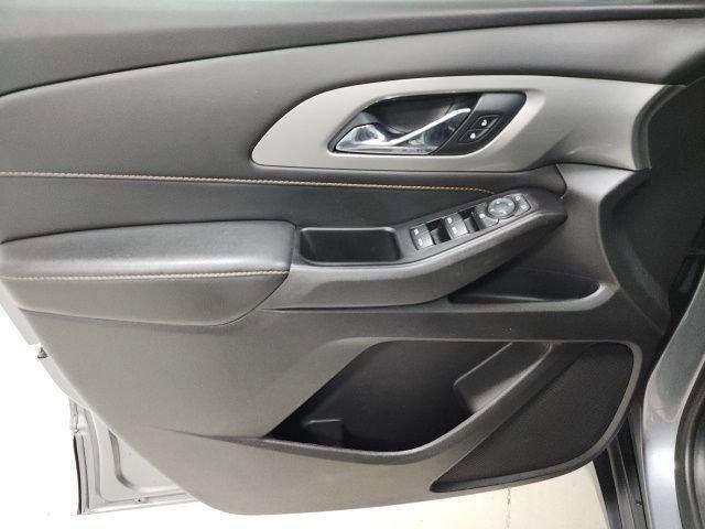 used 2020 Chevrolet Traverse car, priced at $15,800