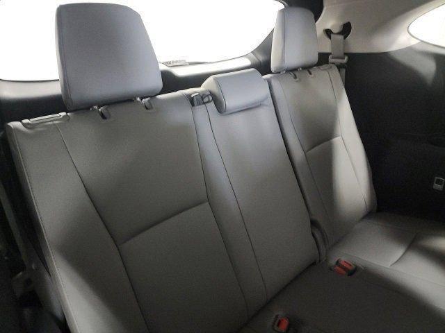 used 2024 Toyota Highlander car, priced at $47,252