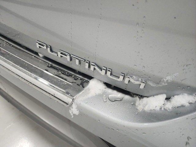 used 2024 Toyota Highlander car, priced at $47,252