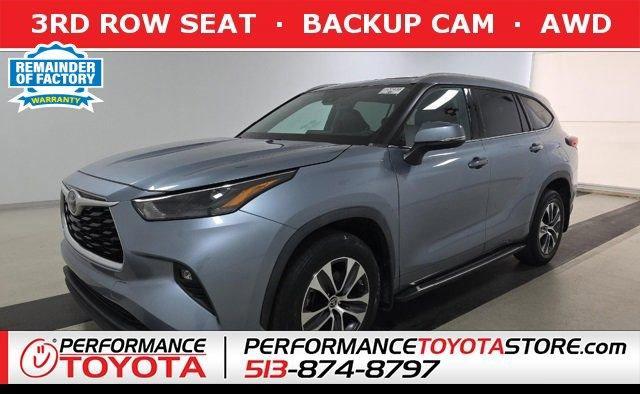 used 2022 Toyota Highlander car, priced at $33,538