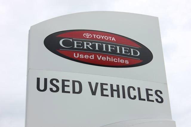 used 2020 Toyota RAV4 car, priced at $28,539