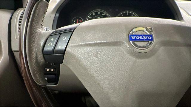 used 2004 Volvo XC90 car, priced at $3,966